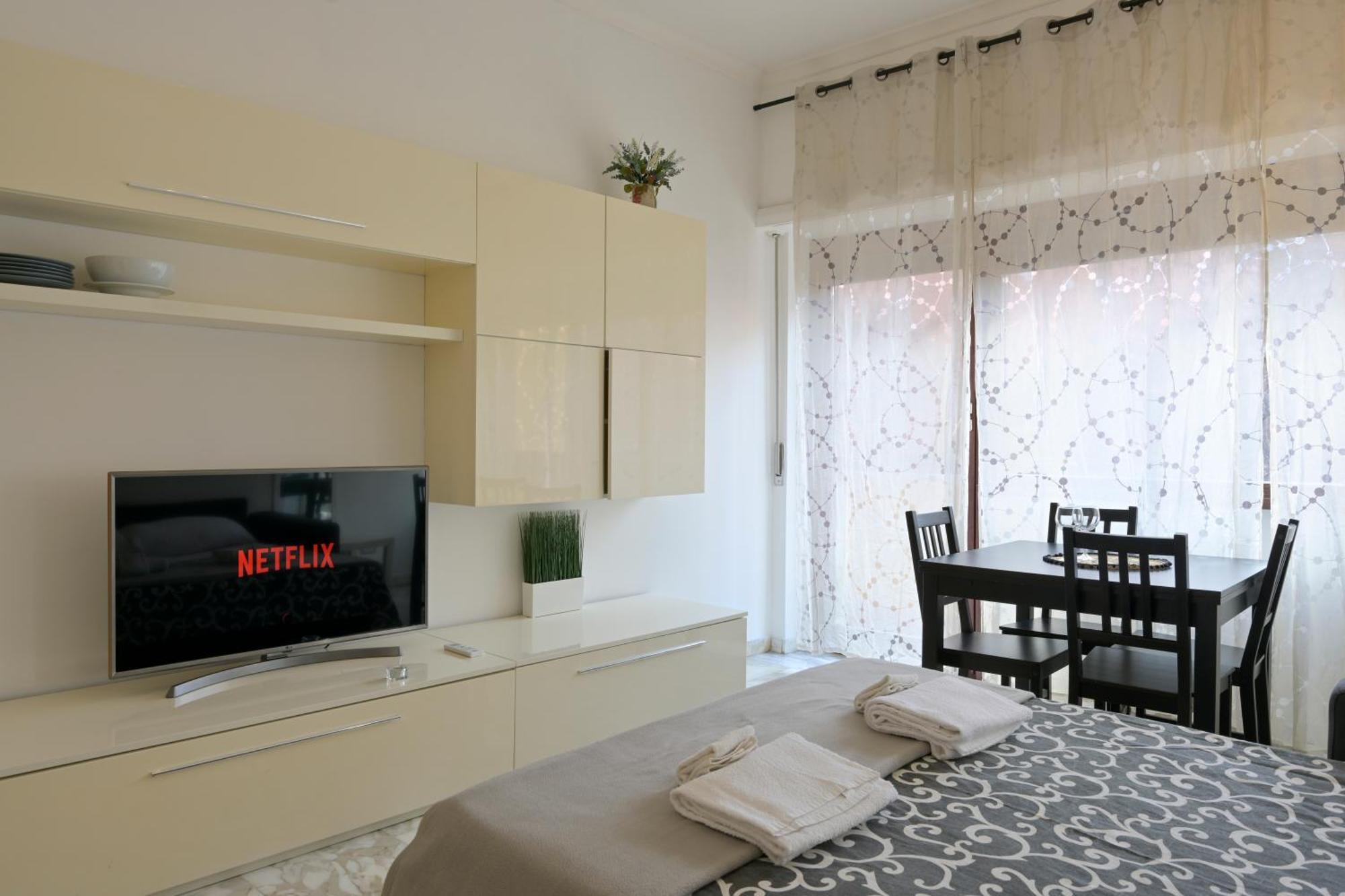 Gold Apartment Monteverde-Gianicolense Rome Bagian luar foto